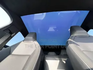 Tesla Cybertruck 2024 Gold