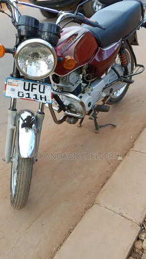Bajaj Boxer 2023 Red