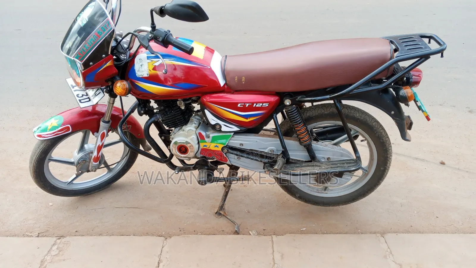 Bajaj Boxer 125 2023 Red
