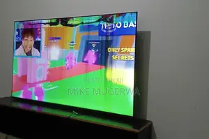 Hisense 70" Damaged Screen