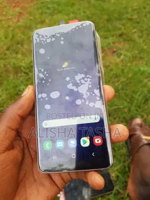 New Samsung Galaxy S9 64 GB Gold