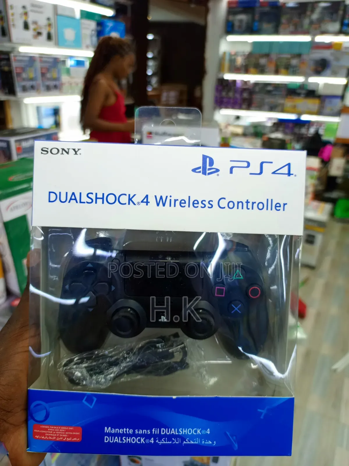 Sony Dualshock 4 Wireless Controller for the Playstation 4 (Ps4).