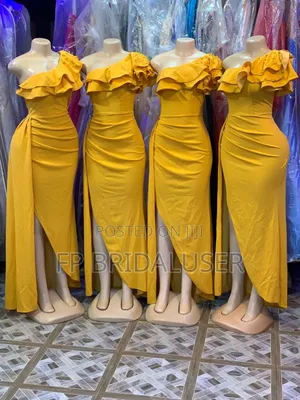 Bridesmaids Dresses for Hire 18pcs