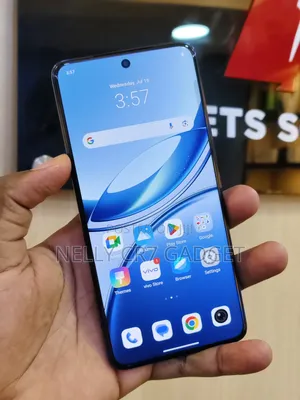 Vivo V50 512 GB Blue