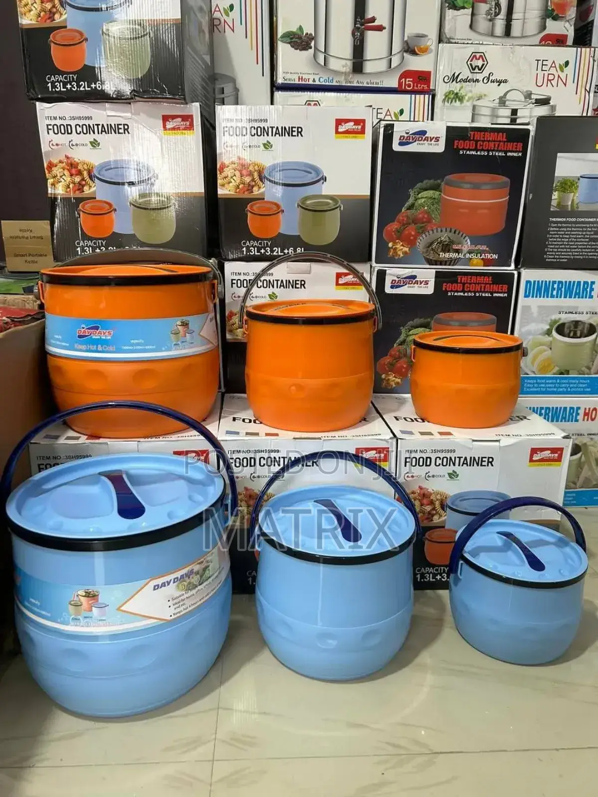 Insulated Lunch Box. Food Warmer