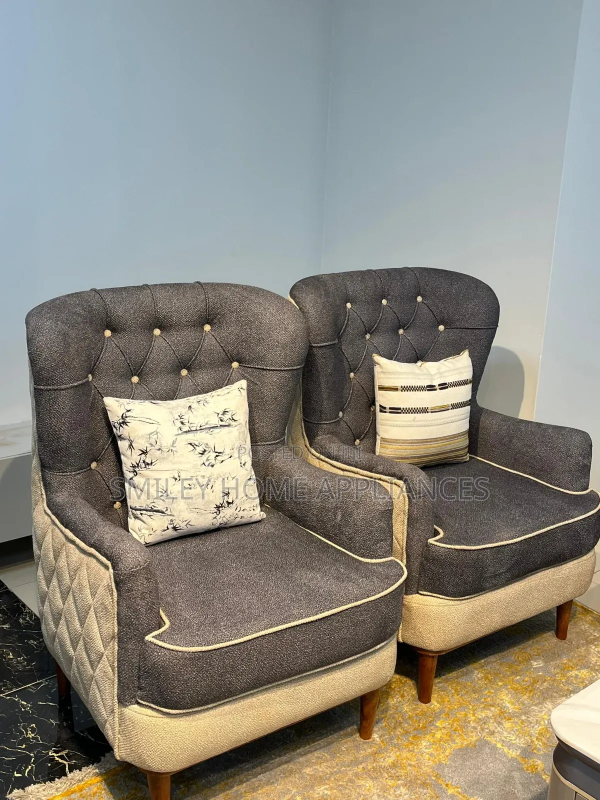 Luxurious 6 Seater Classy Sofa Set With a Master Piece Centre Table