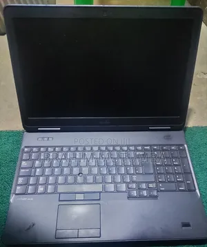 Laptop Dell Latitude 5540 4GB Intel Core I5 HDD 320GB