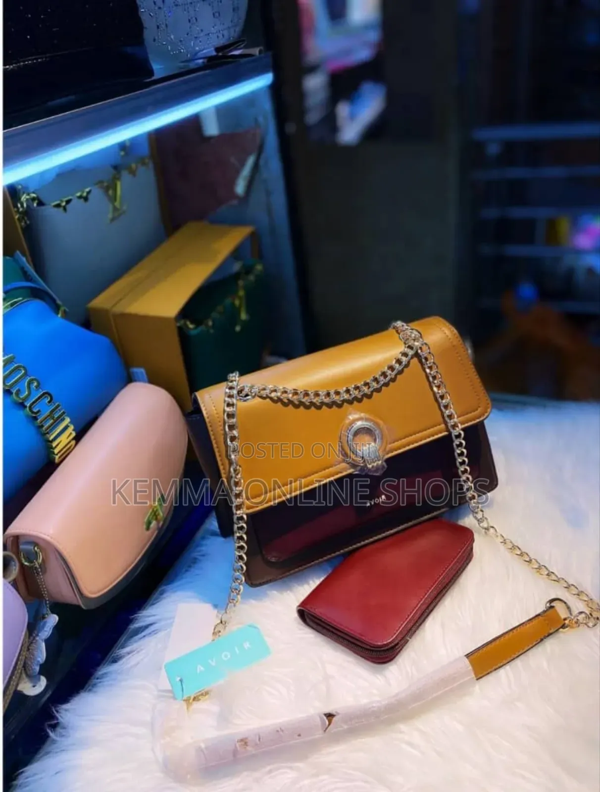 Avior Leather Chain Strap Hand Bag