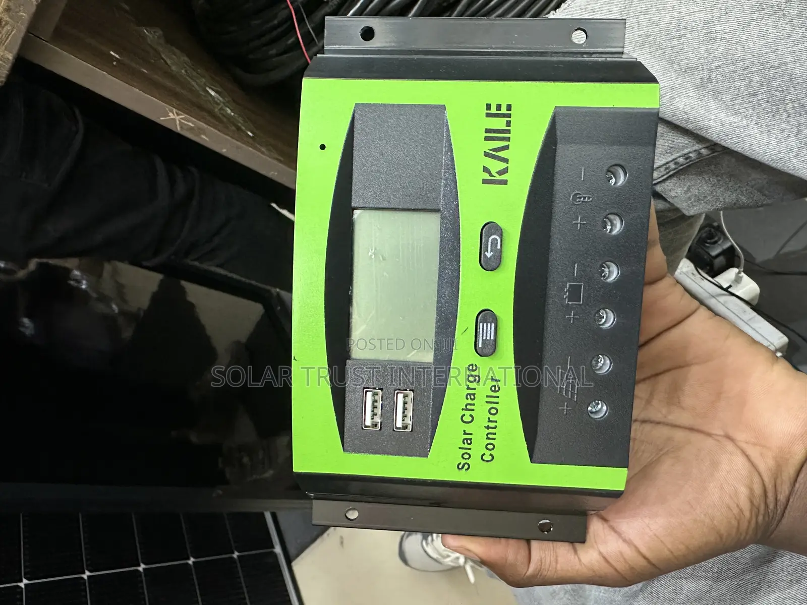 Charge Controller 30a