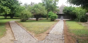 For Sale: Safari Lodge in Murchison, Close to the Oil Refinery, Bulisa