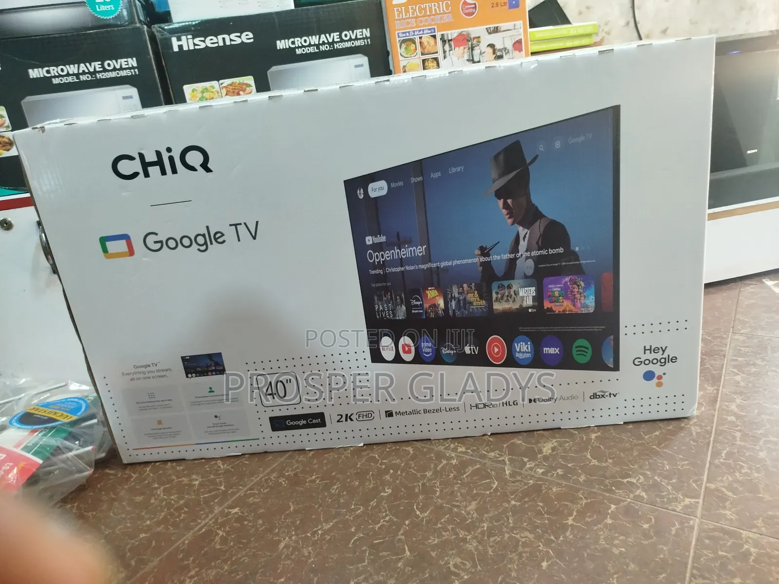40 Chiq Smart Android Digital Flat Screen Flameless.