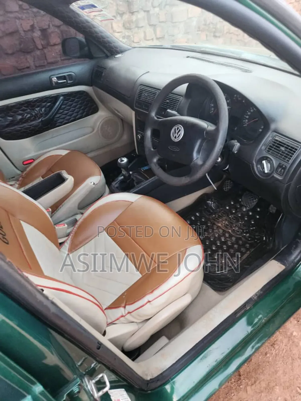 Volkswagen Golf 2005 Green