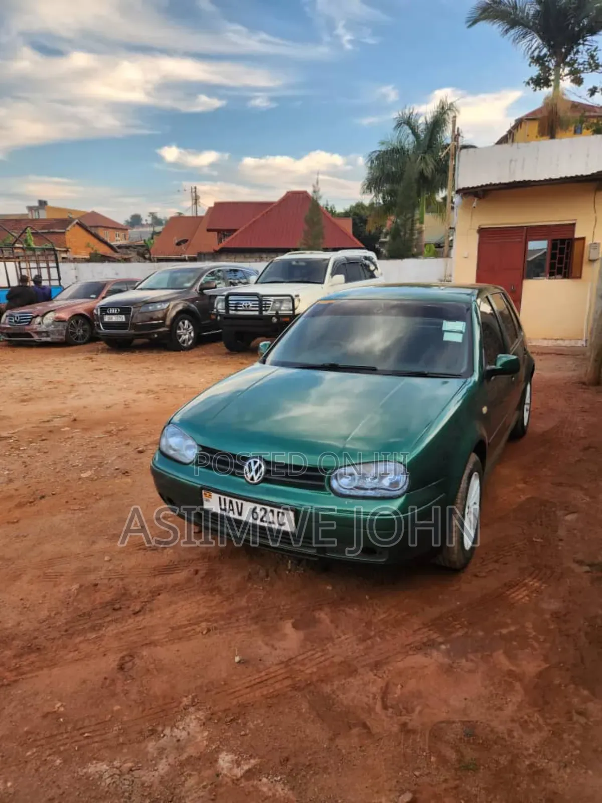 Volkswagen Golf 2005 Green