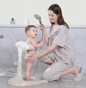Adjustable Baby Hug Bath Tower