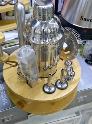 Cocktail Shaker Set