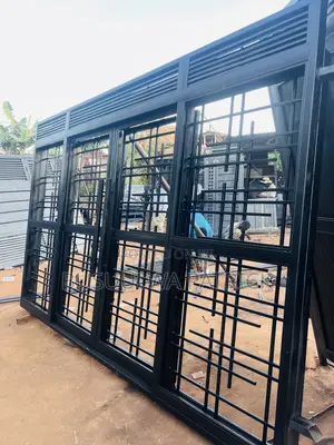 High Quality Sliding Door