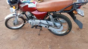 Bajaj Boxer 2019 Red
