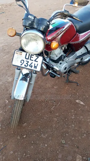 Bajaj Boxer 2020 Red