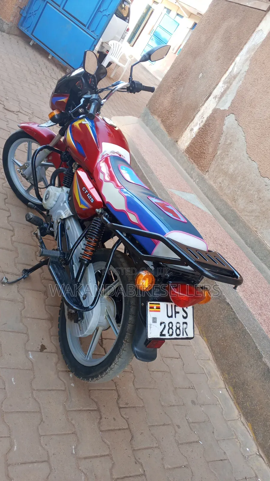 Bajaj Boxer 125 2022 Red