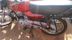Bajaj Boxer 2023 Red