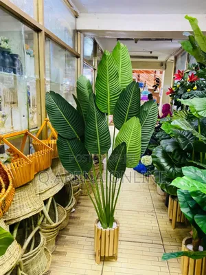 Palm With Elongated Leaves Like Bird of Paradise Artificial Plant