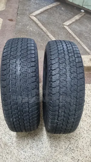 265/70r16 Authentic Bridgestone Used Tyres(Dueler Design)