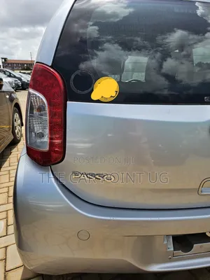 Toyota Passo 2016 Silver