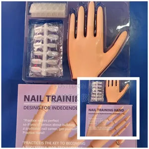 Nail Training Hand Kit.