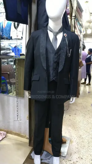 Black Solid Suit Ensemble for Boys 3pcs