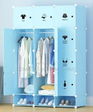 Three Column Plastic Closet Blue