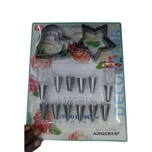 18pcs Set Pastry Icing Piping Nozzles Tips Cake Decoration