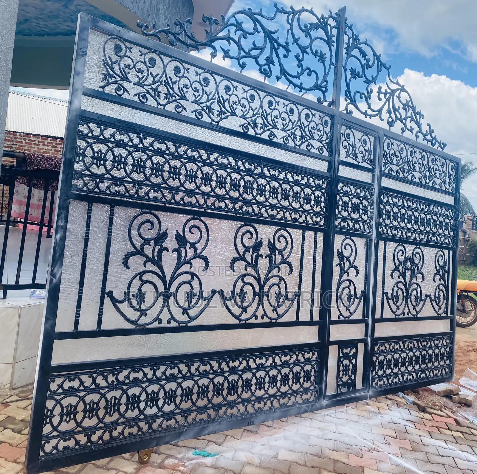 High Quality Sliding Gate