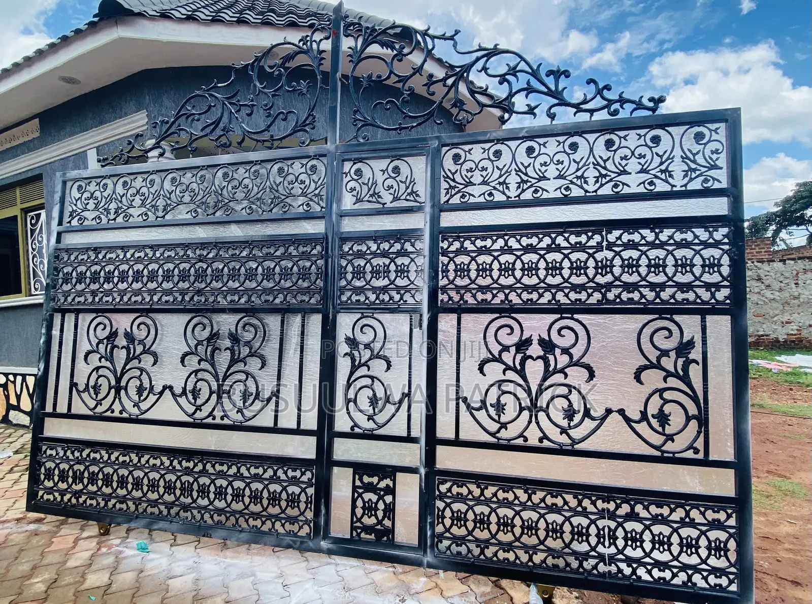 High Quality Sliding Gate