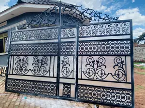 High Quality Sliding Gate