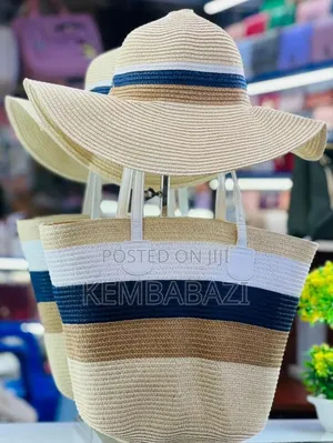 Classic Beach Bags With Hats