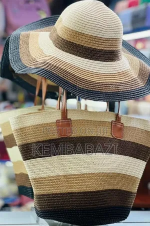 Classic Beach Bags With Hats