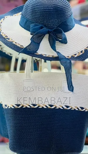 Classic Beach Bags With Hats