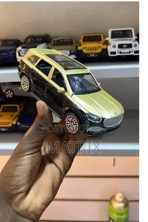 New Diecast Toy Car Metal Model for Kids Off-Road Vehicle Collection