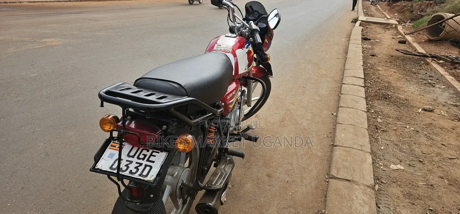 Bajaj Boxer 125 2025 Red