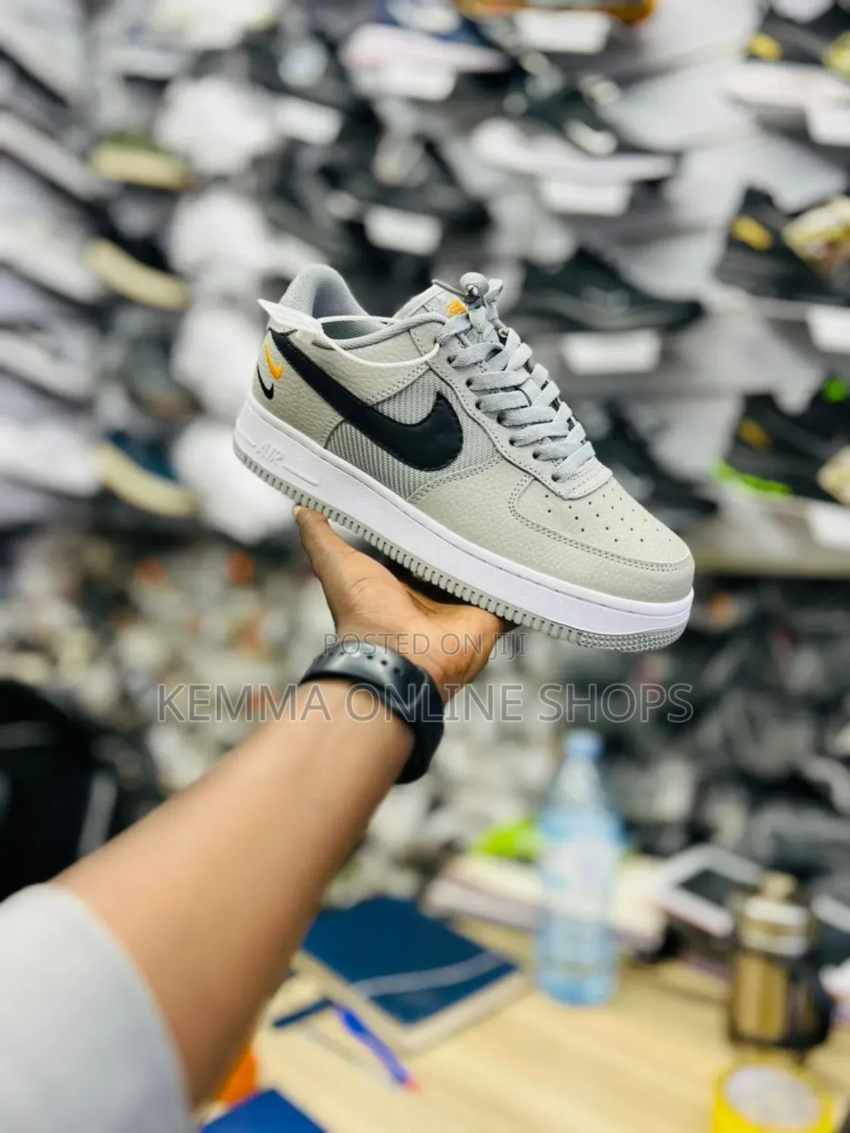 Air Force Series Sneaker