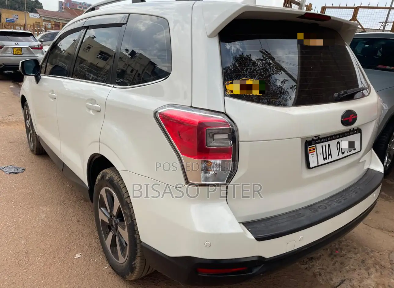 Subaru Forester 2.5i Premium AWD 2016 White
