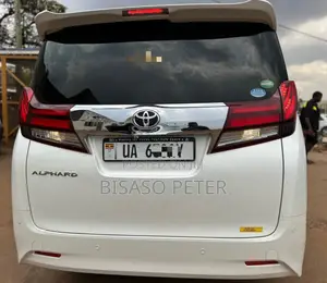 Toyota Alphard 2.5 Petrol AWD 2017 White