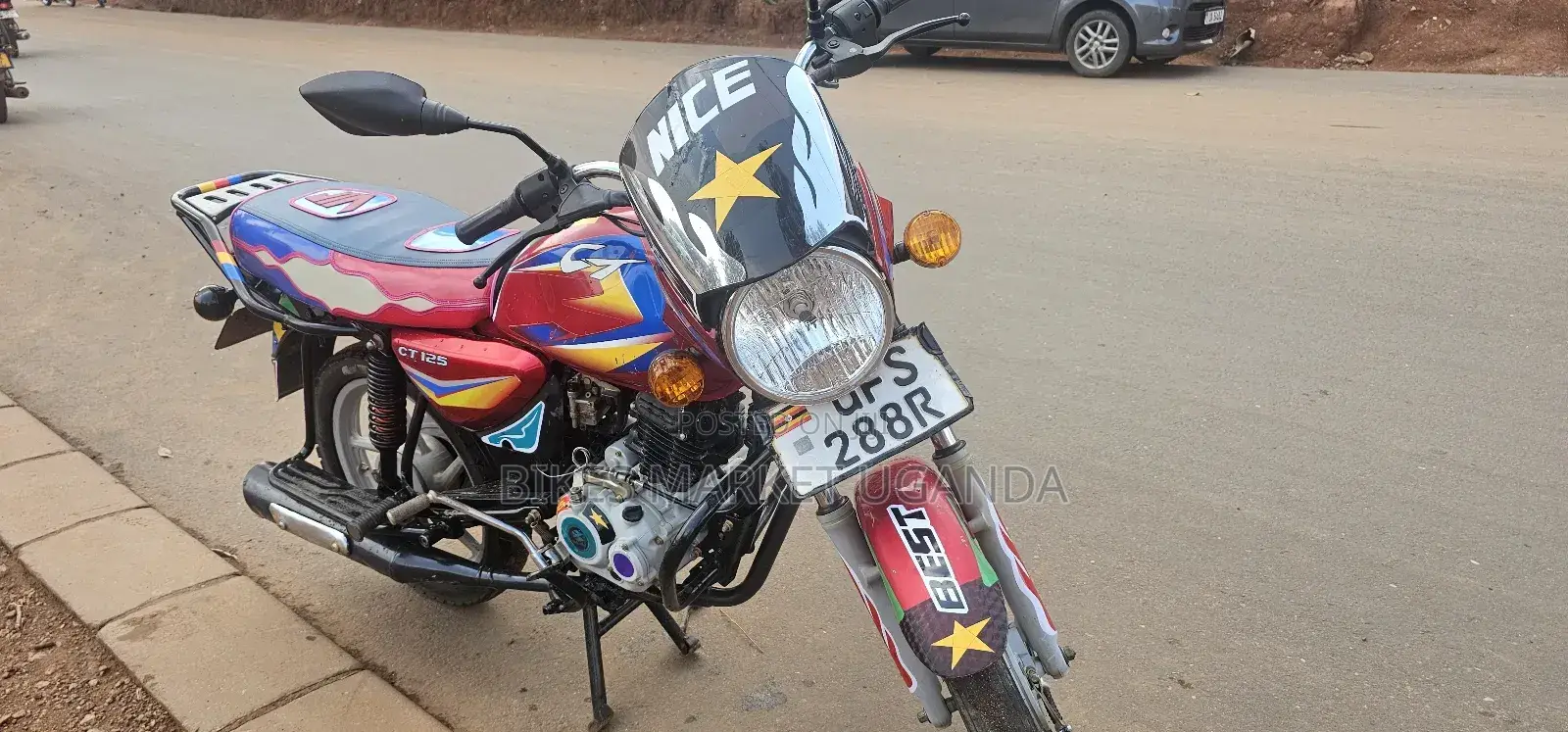 Bajaj Boxer 125 2023 Red