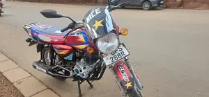 Bajaj Boxer 125 2023 Red