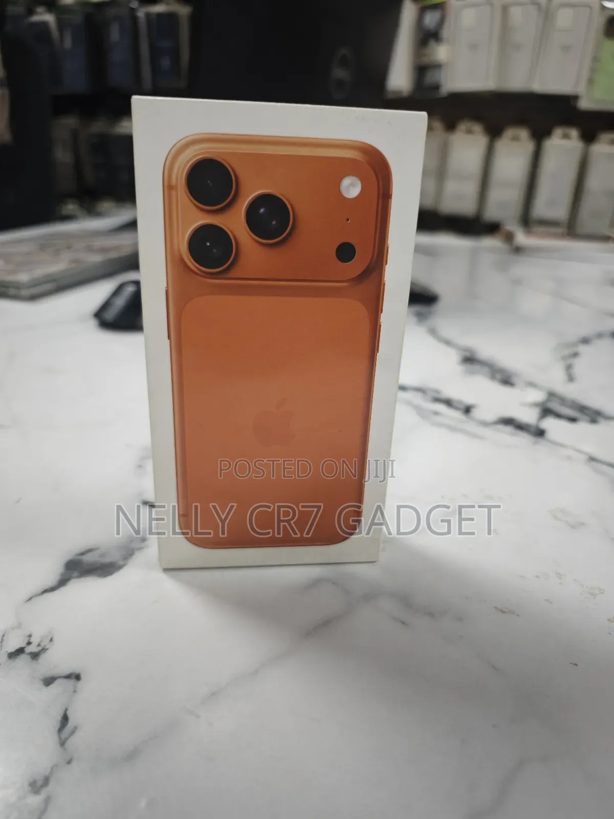 New Apple iPhone 17 Pro 256 GB Orange