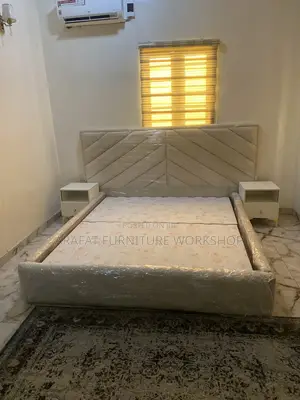Modern Upholstery Bedroom Bed