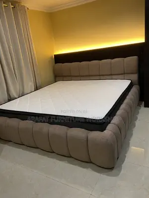 Modern Upholstery Bed