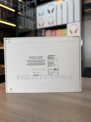 New Laptop Apple MacBook Air 8GB Apple M3 SSD 512GB