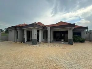4bdrm Bungalow in Buziga, Central Division for sale