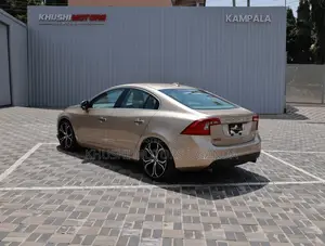 Volvo S60 2012 Gold
